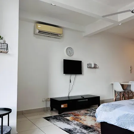 Studio 2 Decentrum Wifi Netflix Kajang Exterior photo